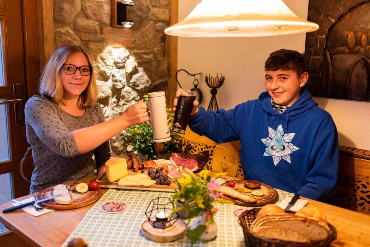 Landgasthof Zum Elsabauern Königstein in der Oberpfalz Exteriör bild